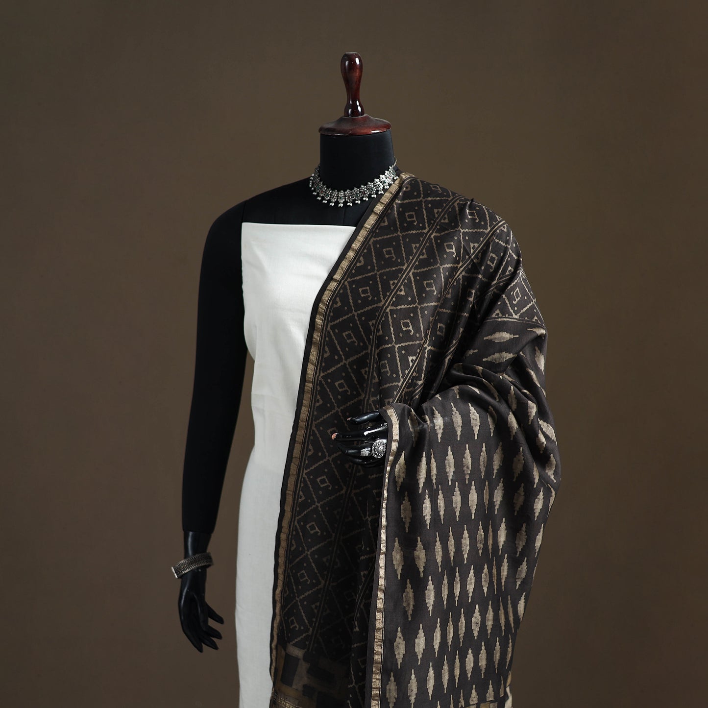 Akola Dabu Hand Block Print Chanderi Silk Handloom Dupatta 07