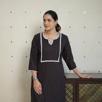 Black - Jacquard Cotton Straight Kurta with Lace Work 31