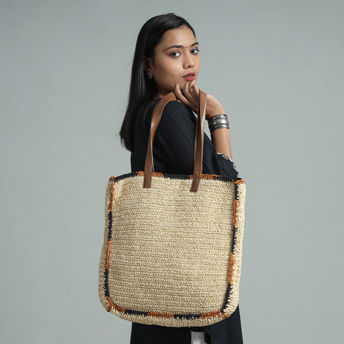 Beige - Handcrafted Multipurpose Raffia Shoulder Bag