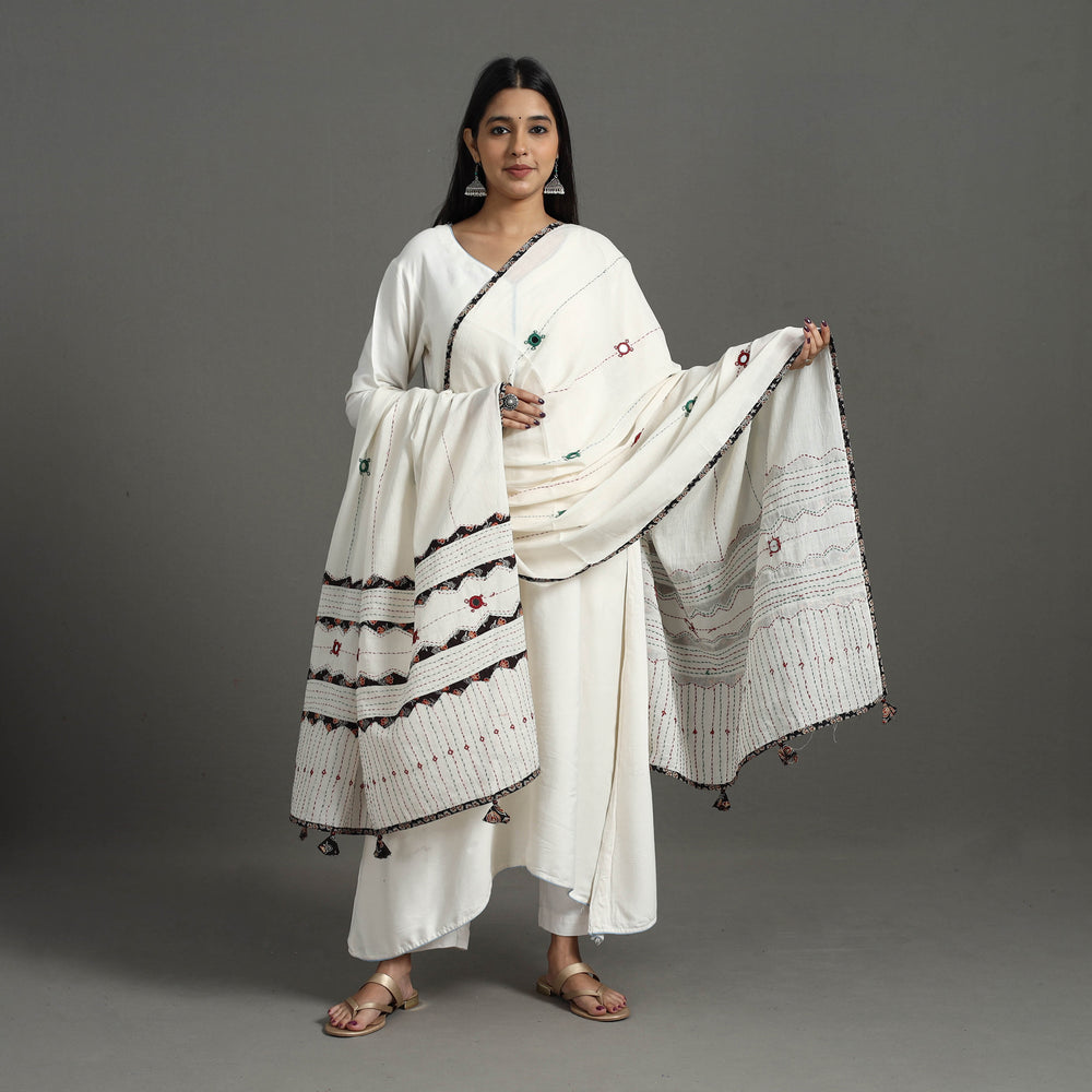 Tagai Kantha Dupatta 