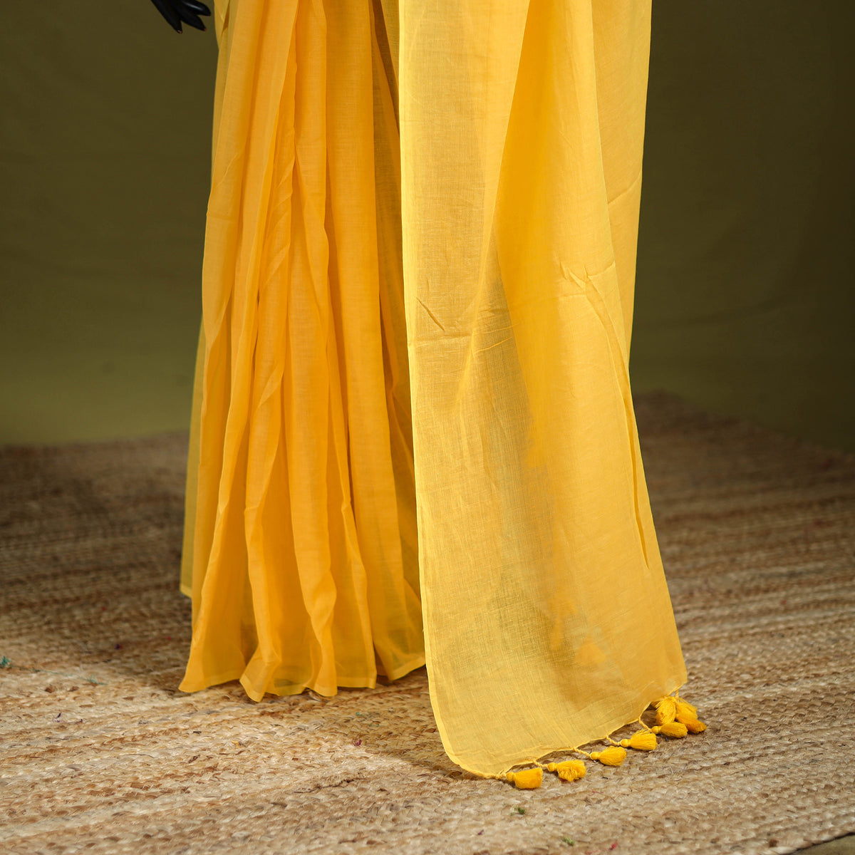 Plain Pure Mul Cotton Ready To Wear Saree 12