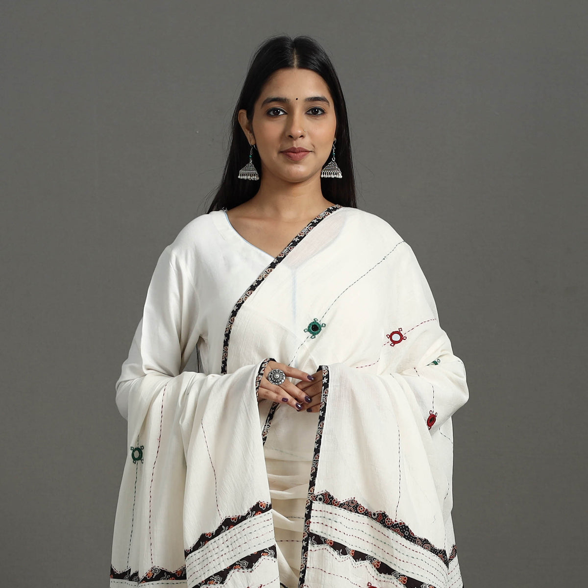 Tagai Kantha Dupatta 