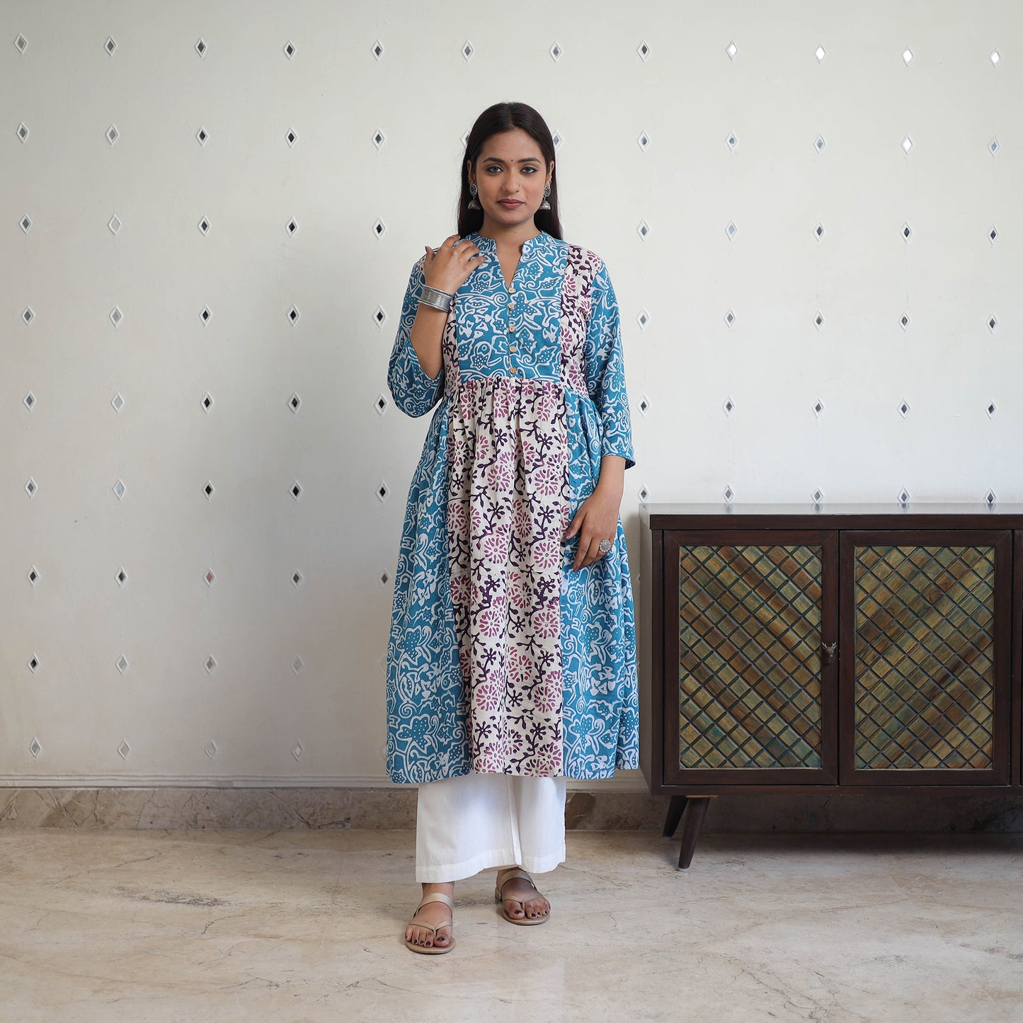 Blue - Cotton Flared Batik Print Kurta 09