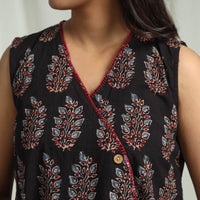 Black - Ajrakh Block Printed Cotton Crop Top 13