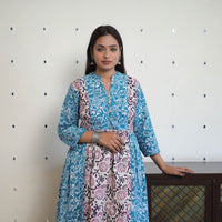 Blue - Cotton Flared Batik Print Kurta 09