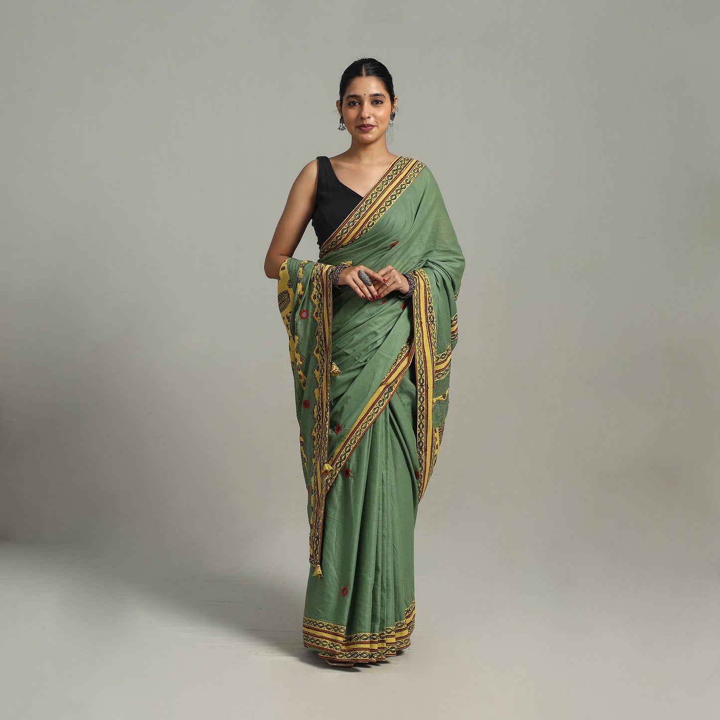 Green - Applique Patchwork Mul Cotton Tagai Ajrakh Saree 06