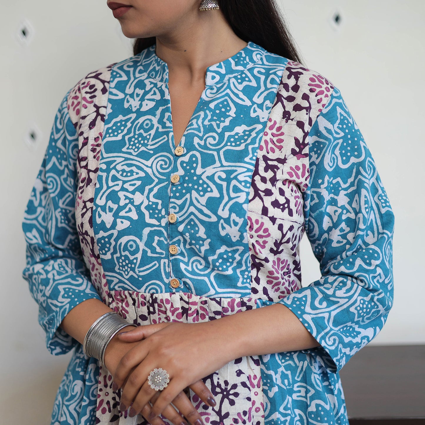 Blue - Cotton Flared Batik Print Kurta 09