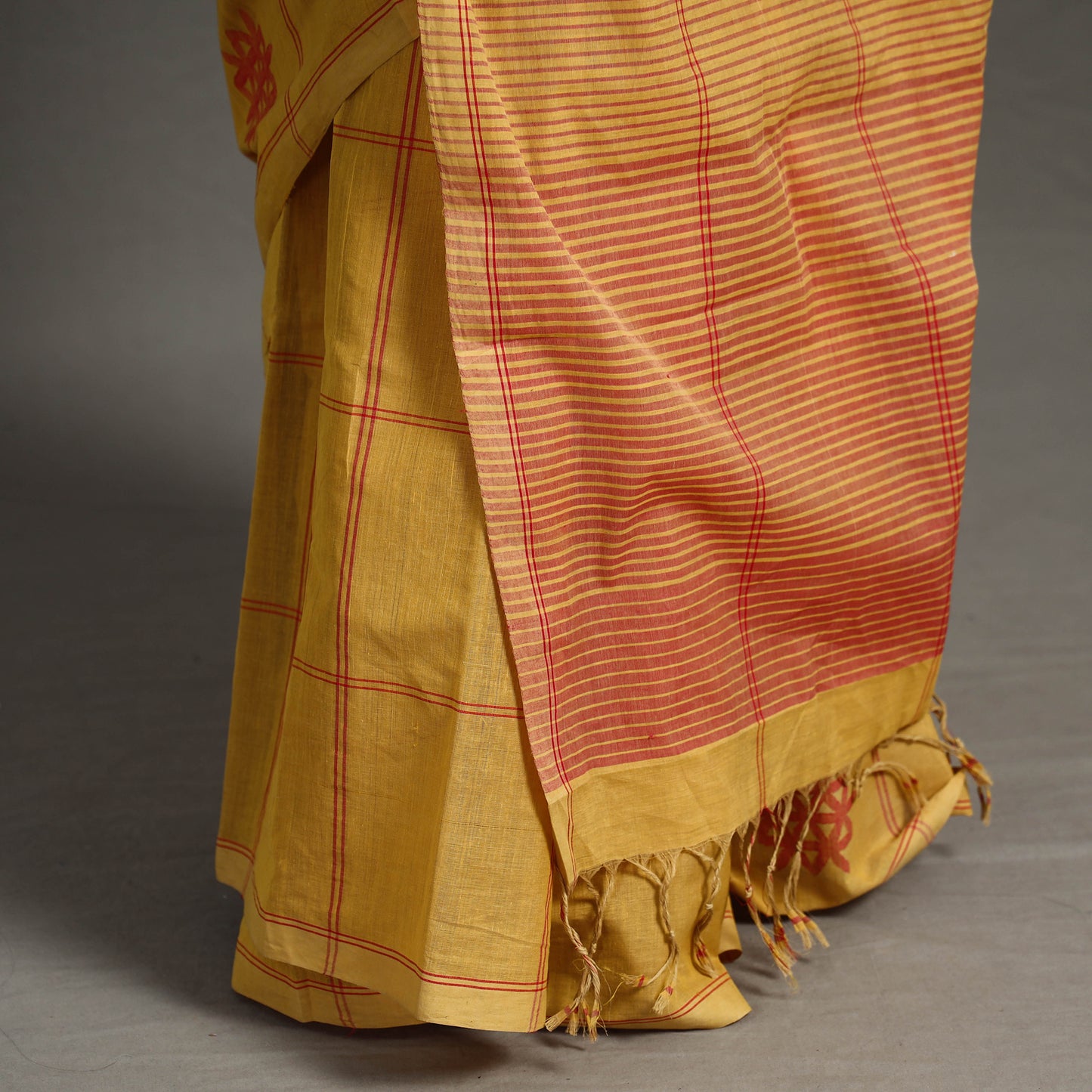 Yellow - Flower of Life Jamdani Cotton Handloom Saree 46