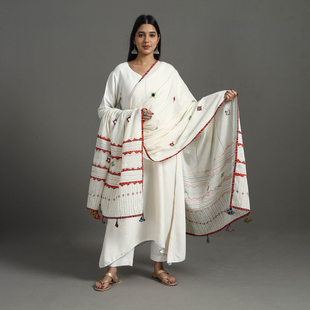 Tagai Kantha Dupatta 