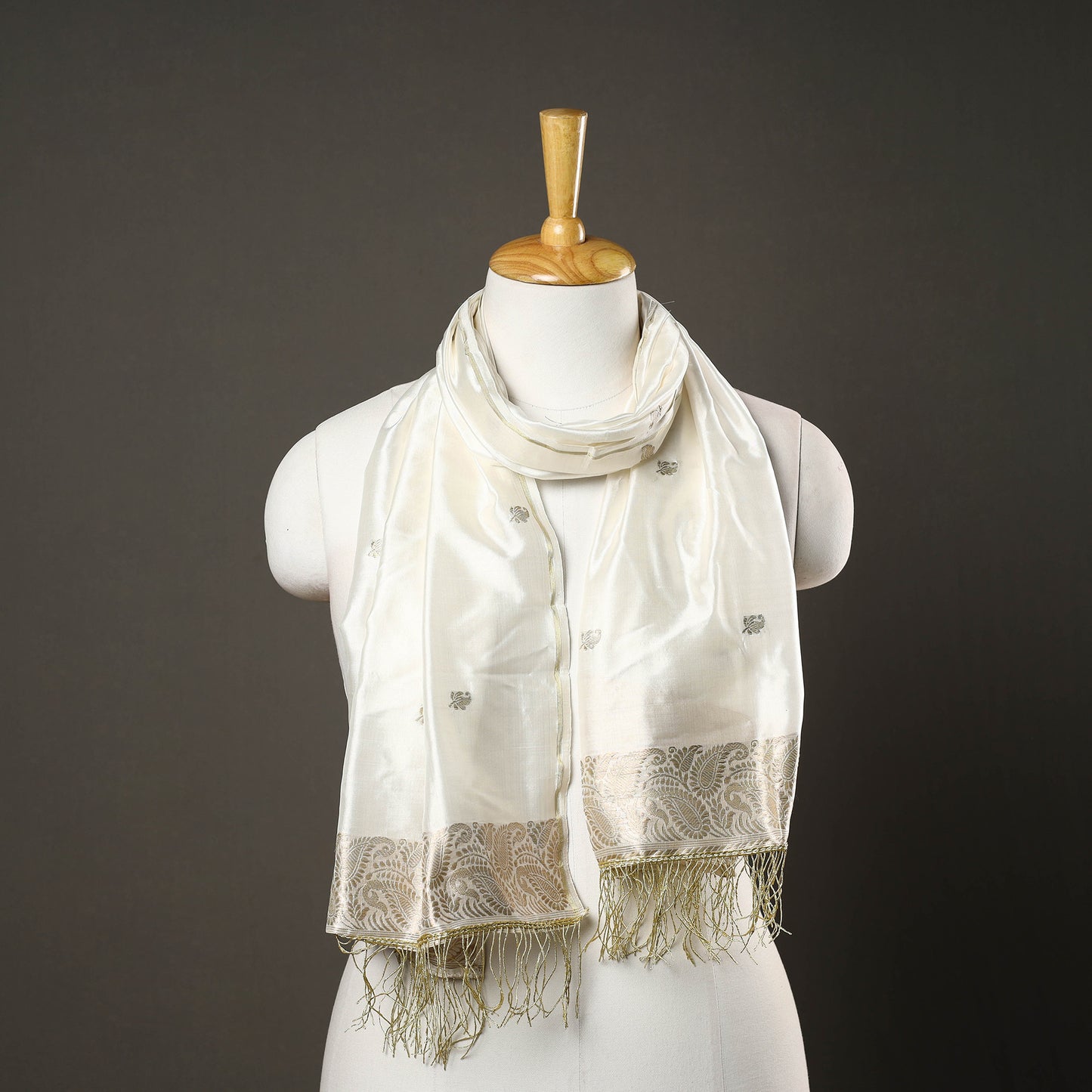 White - Brocade Handloom Pure Silk Banarasi Stole with Tassels 12