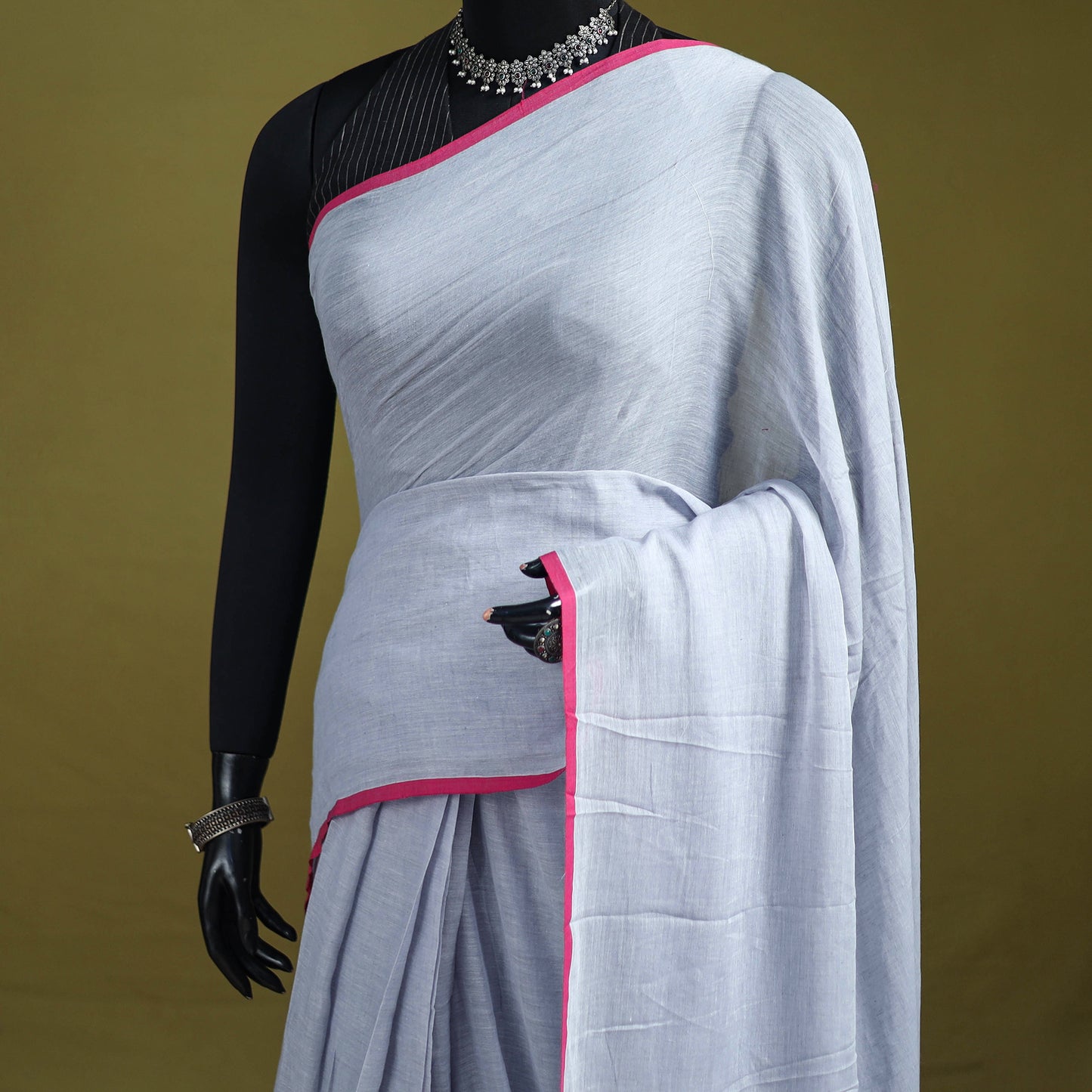 Plain Pure Mul Cotton Ready To Wear Saree 09