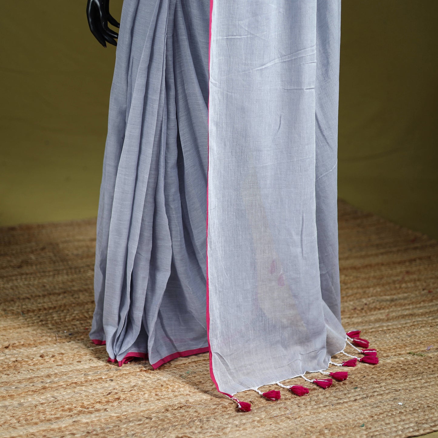 Plain Pure Mul Cotton Ready To Wear Saree 09