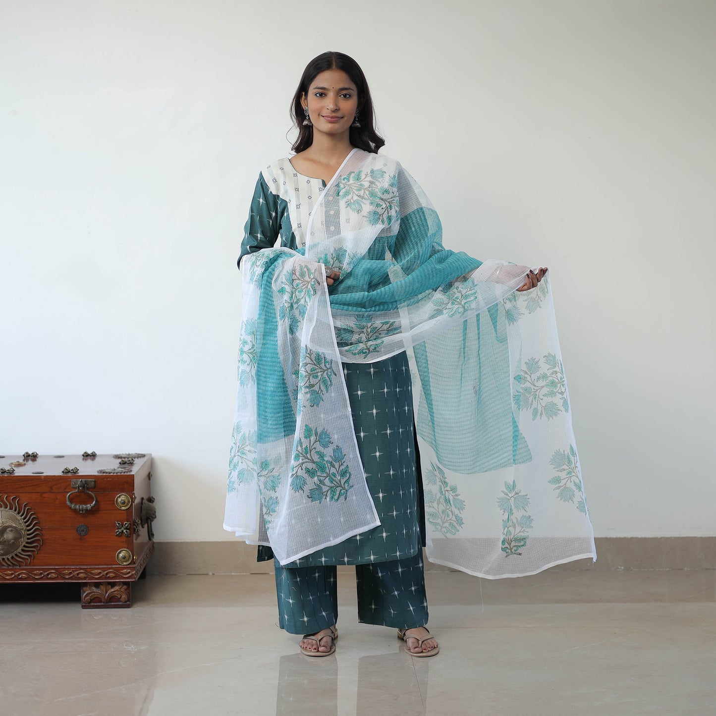 Green - Handloom Cotton Pochampally Ikat Kurta Set with Dupatta 04