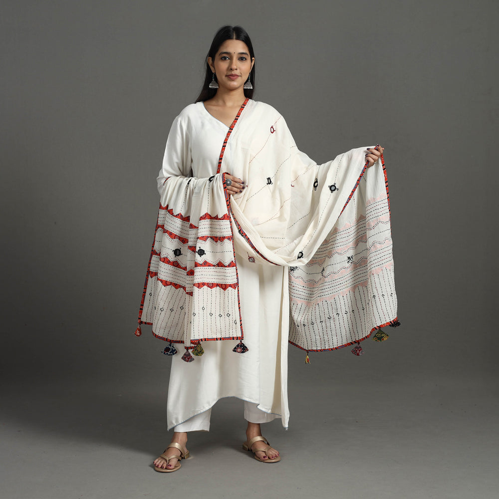 Tagai Kantha Dupatta 