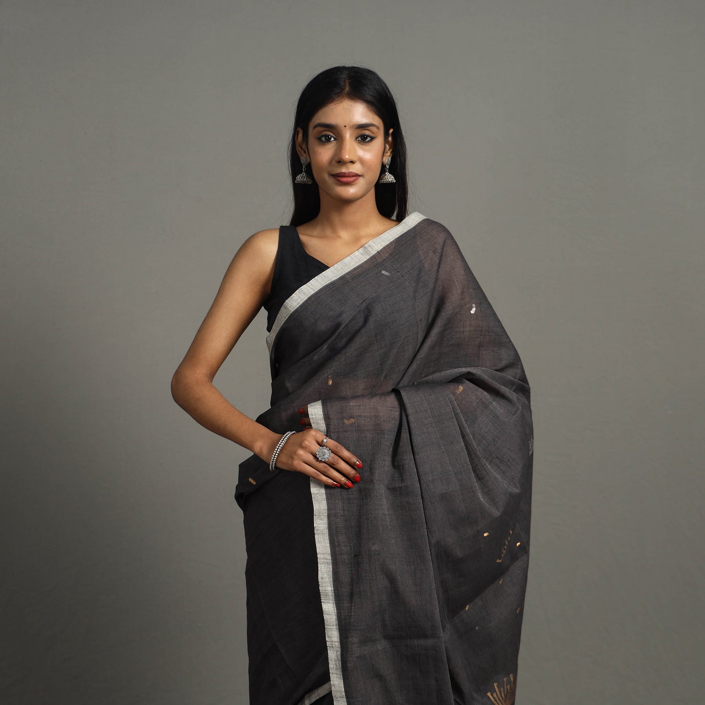 Black - Pollen Jamdani Cotton Handloom Saree 48