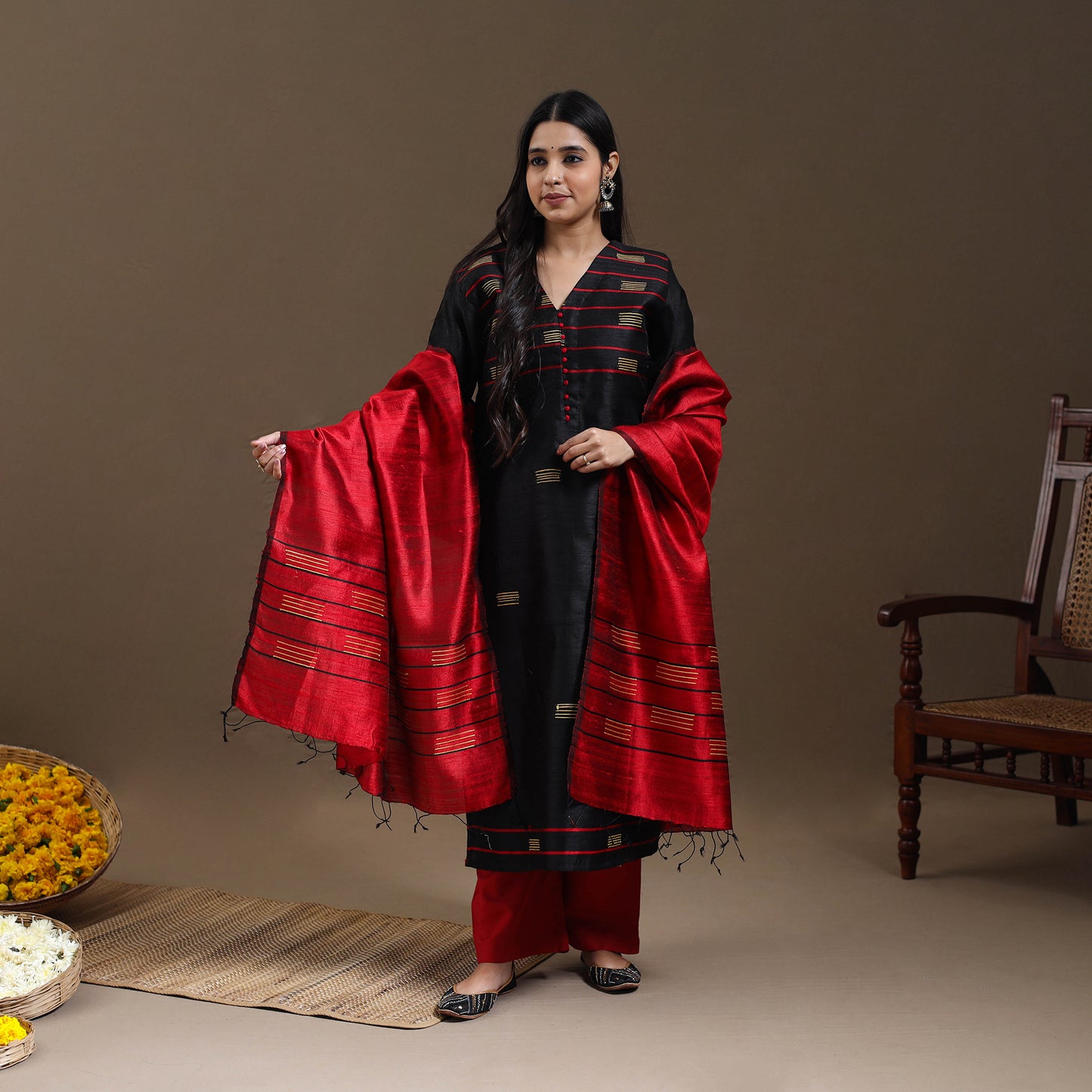Black - Bhagalpuri Handloom Tussar Silk Suit Set 04
