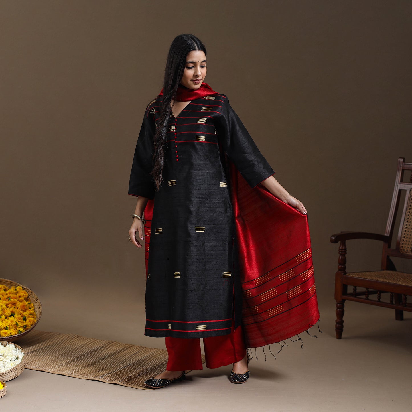 Black - Bhagalpuri Handloom Tussar Silk Suit Set 04