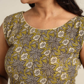 Buy Kalamkari Printed Cotton Stitched Blouse Online at iTokri.com