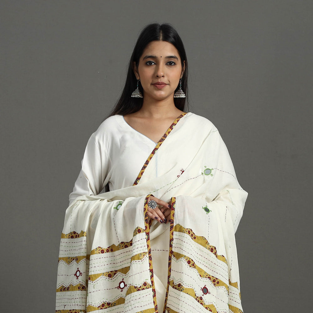 Tagai Kantha Dupatta 