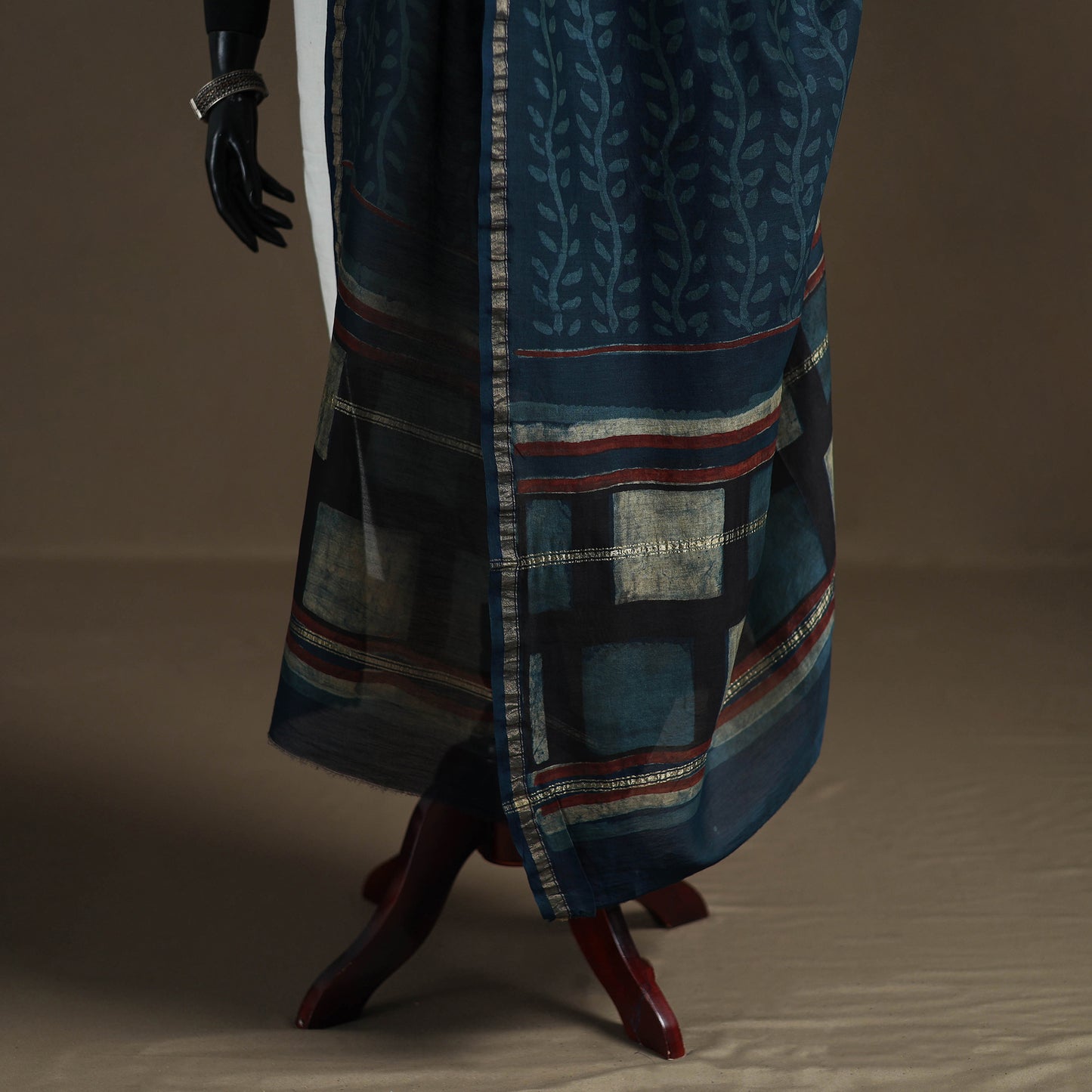 Akola Dabu Hand Block Print Chanderi Silk Handloom Dupatta 17