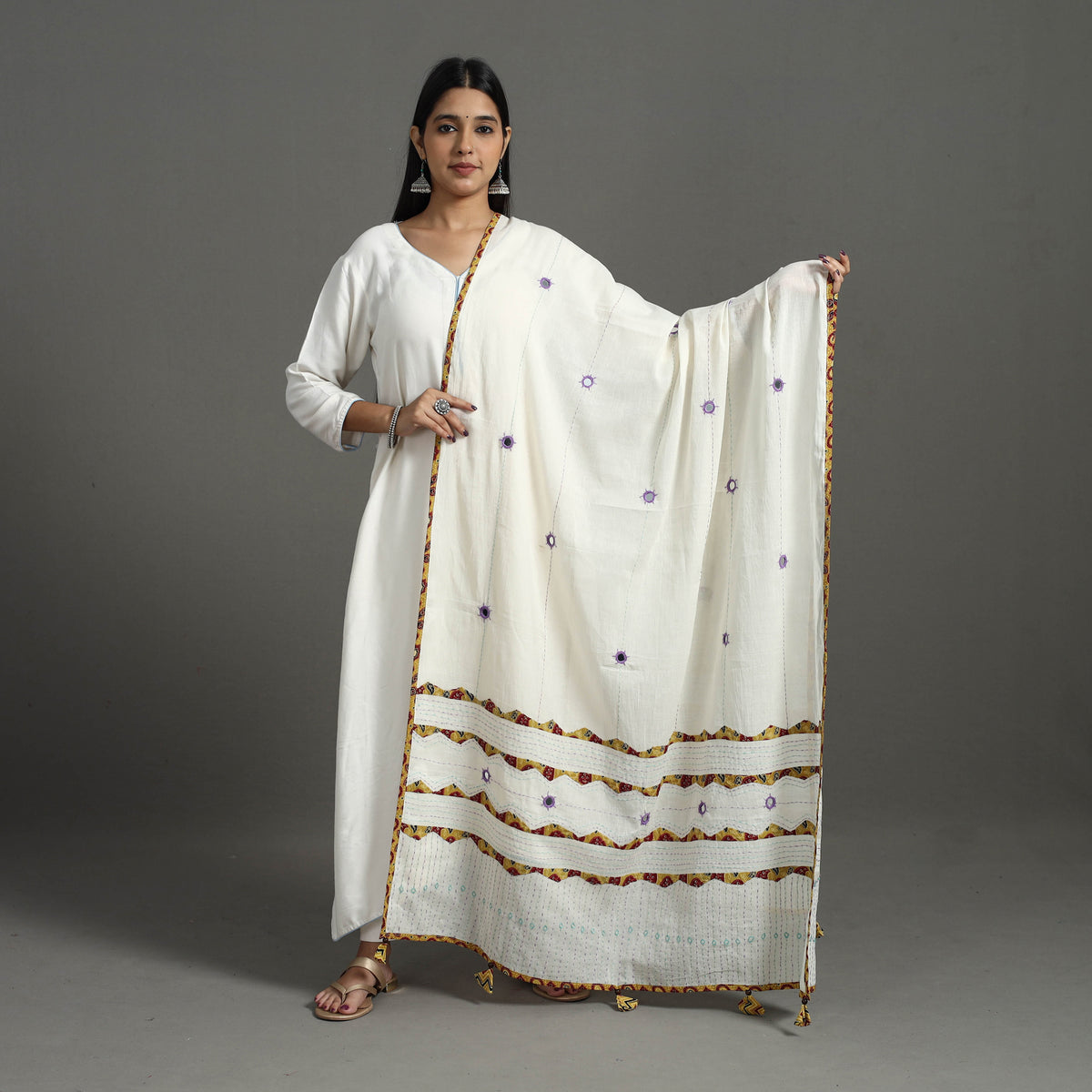 Tagai Kantha Dupatta 