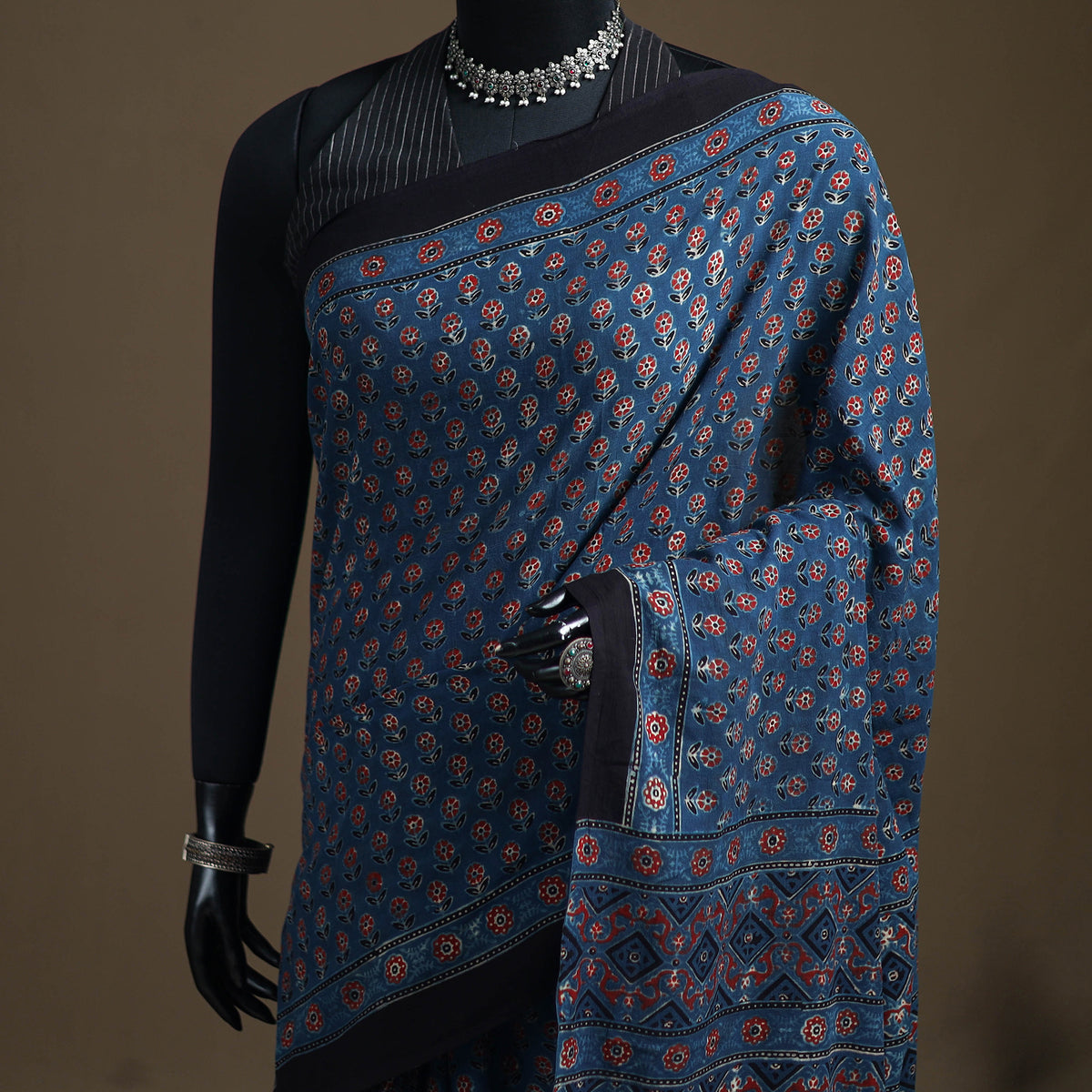 Ajrakh Hand Block Print Natural Dyed Pure Mul Cotton Saree 04