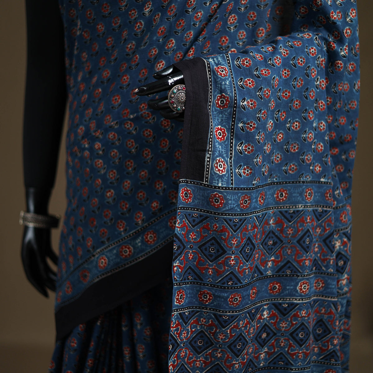 Ajrakh Hand Block Print Natural Dyed Pure Mul Cotton Saree 04