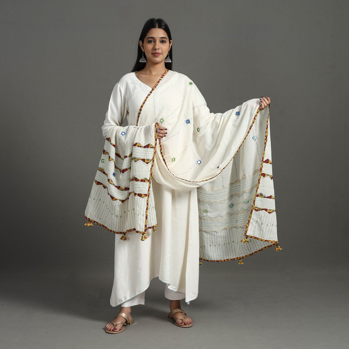 Tagai Kantha Dupatta 