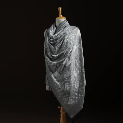 Pochampally Ikat Pure Handwoven Merino Wool x Silk Shawl 03
