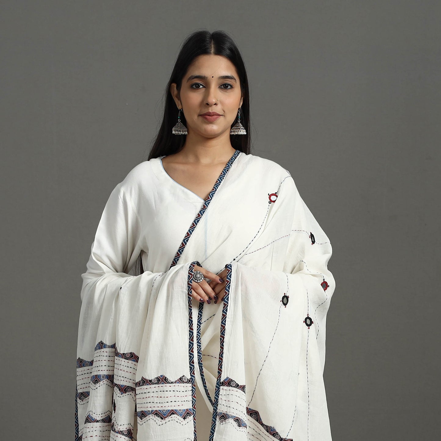 Tagai Kantha Dupatta 