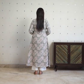 White - Cotton A-Line Batik Print Kurta 01