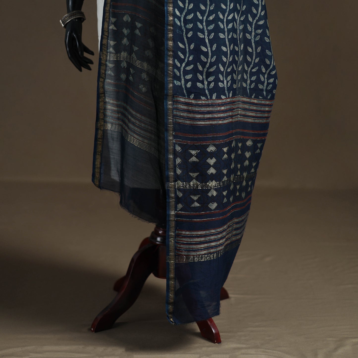 Akola Dabu Hand Block Print Chanderi Silk Handloom Dupatta 21