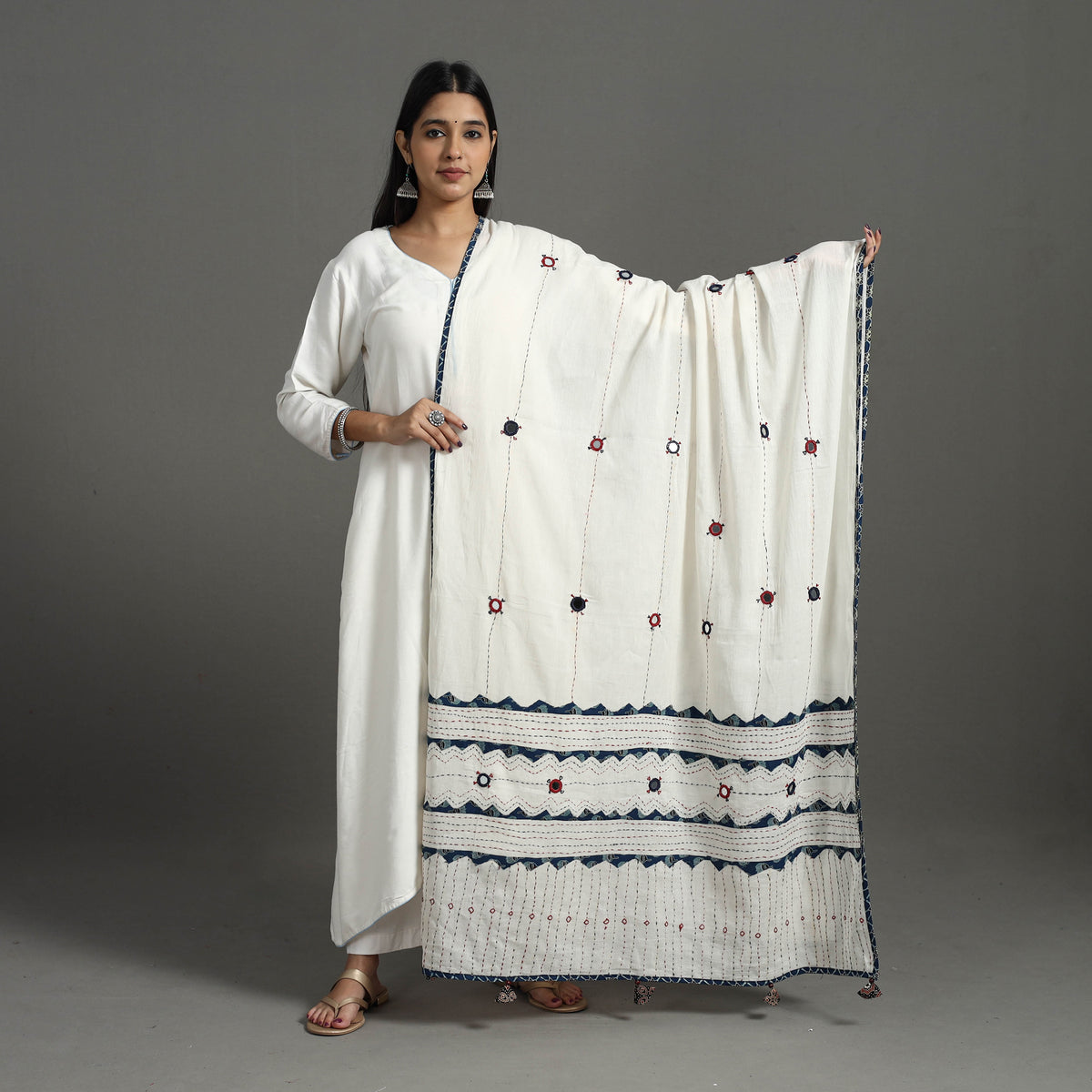 Tagai Kantha Dupatta 