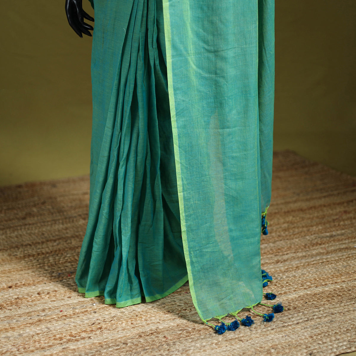 Plain Pure Mul Cotton Ready To Wear Saree 03