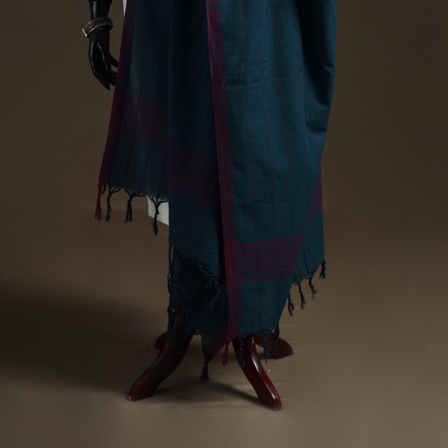Jacquard Woven Cotton Dupatta with Tassels 04