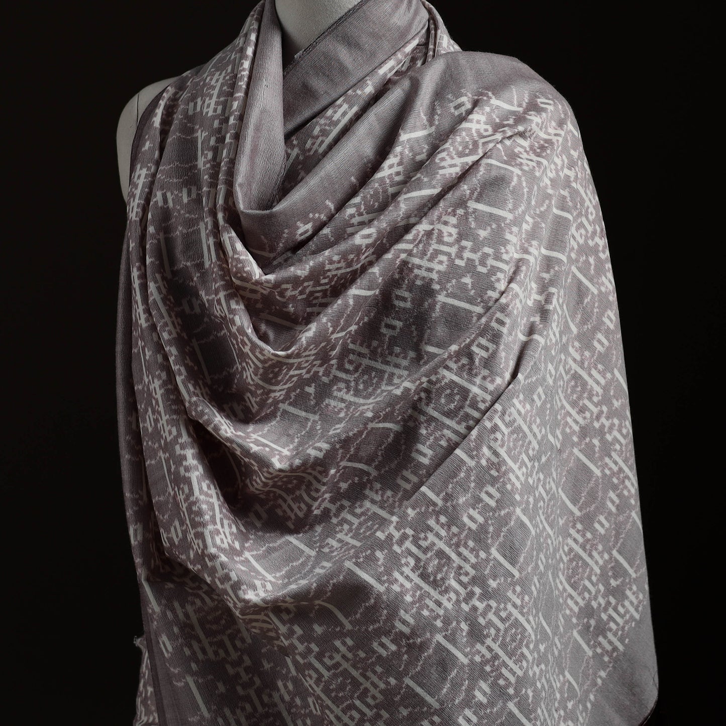 Pochampally Ikat Pure Handwoven Merino Wool x Silk Shawl 05