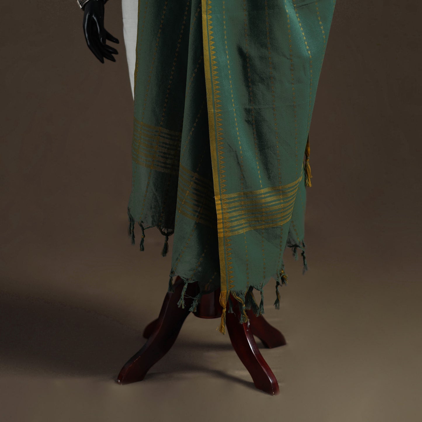 Jacquard Woven Cotton Dupatta with Tassels 02