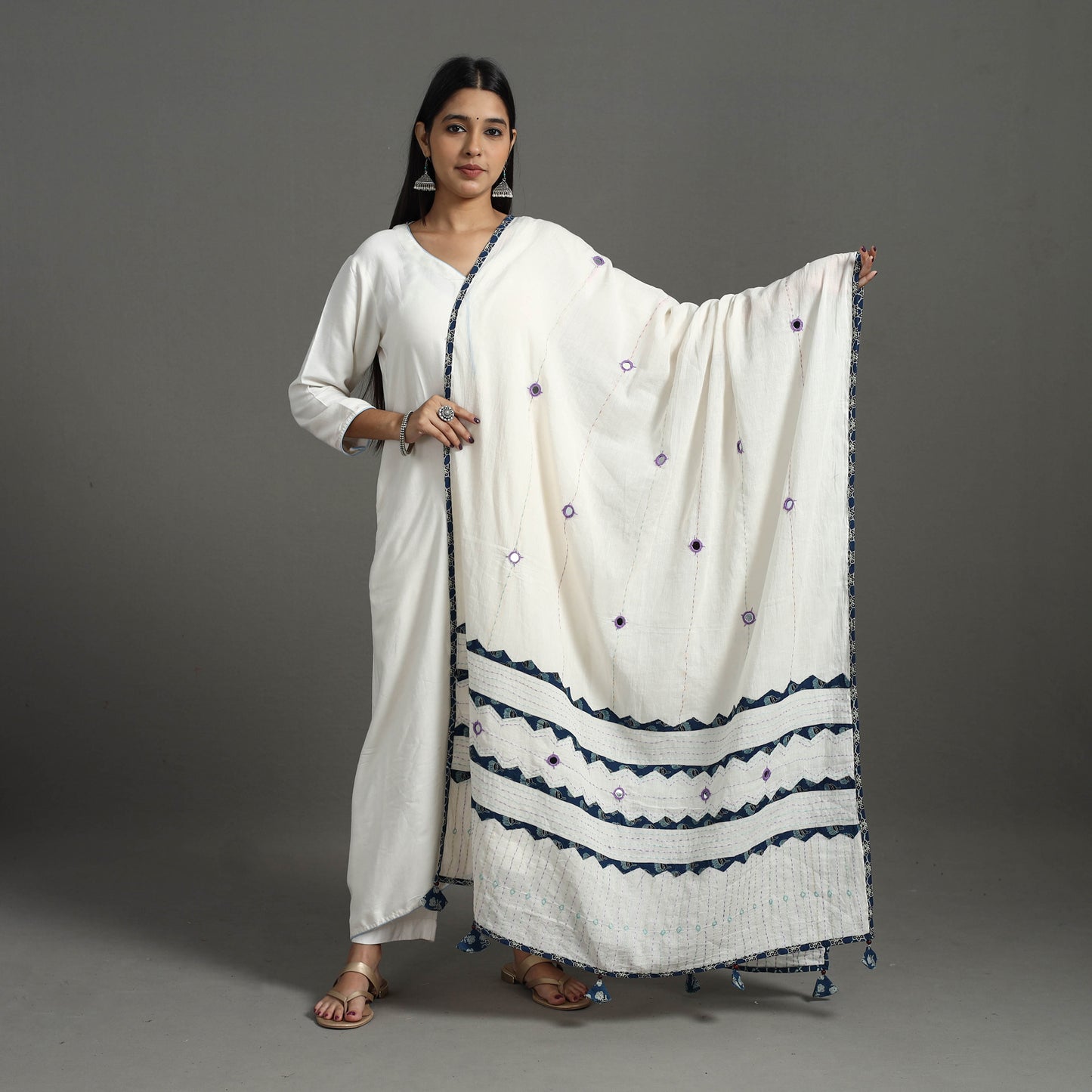 Tagai Kantha Dupatta 