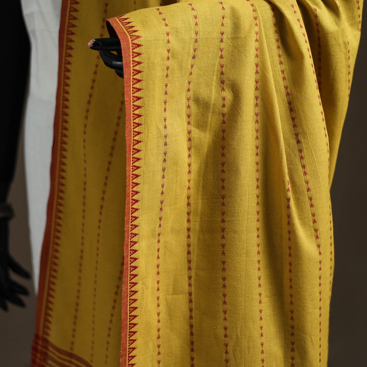 Jacquard Woven Cotton Dupatta with Tassels 01