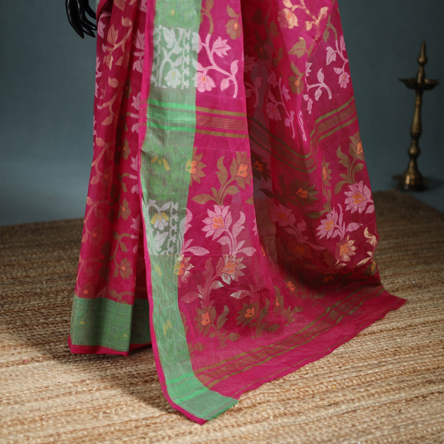 Pure Cotton Handloom Bengal Tant Saree with Zari & Thread Work 03