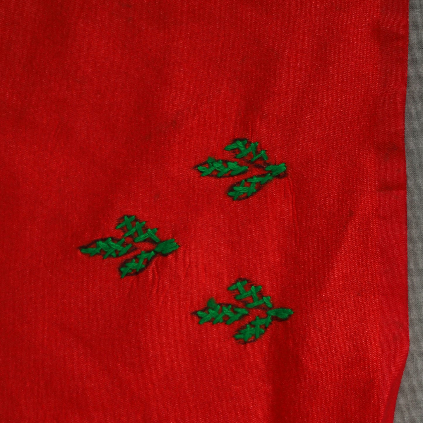 Red - Bengal Nakshi Kantha Embroidery Silk Saree