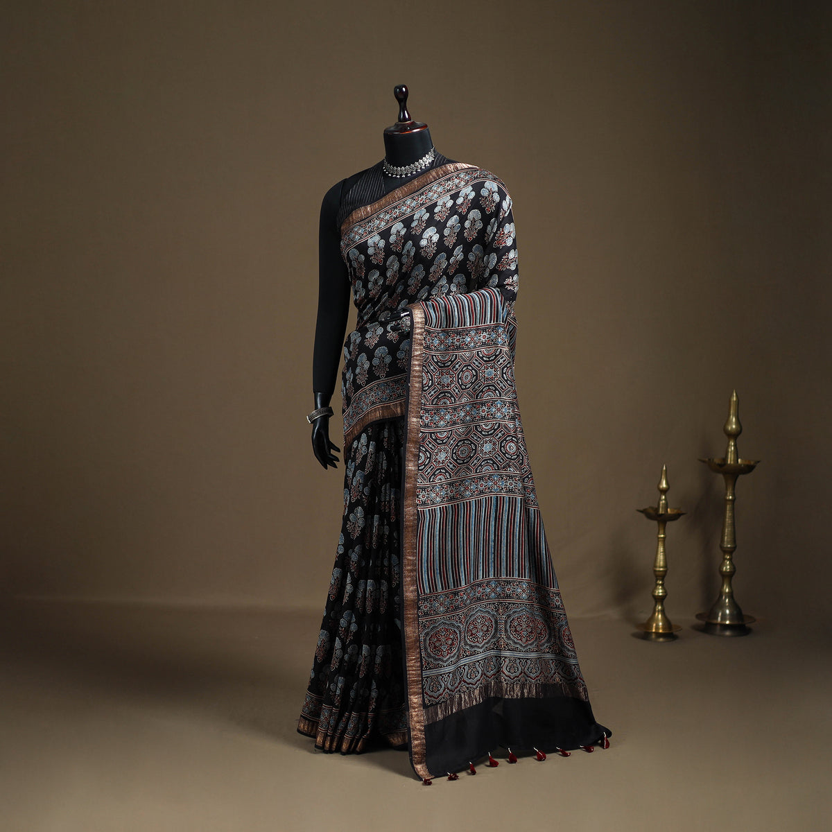 Ajrakh Hand Block Print Natural Dyed Zari Border Chanderi Silk Saree 15