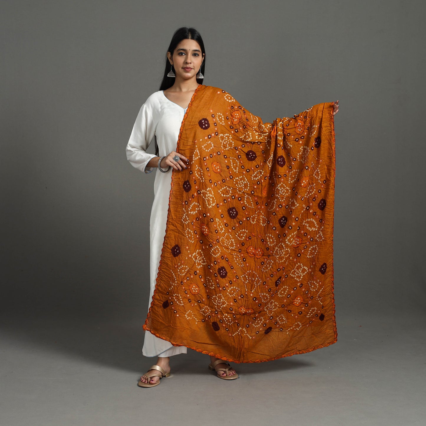 Kutch Tie-Dye Cotton Bandhani Dupatta 10