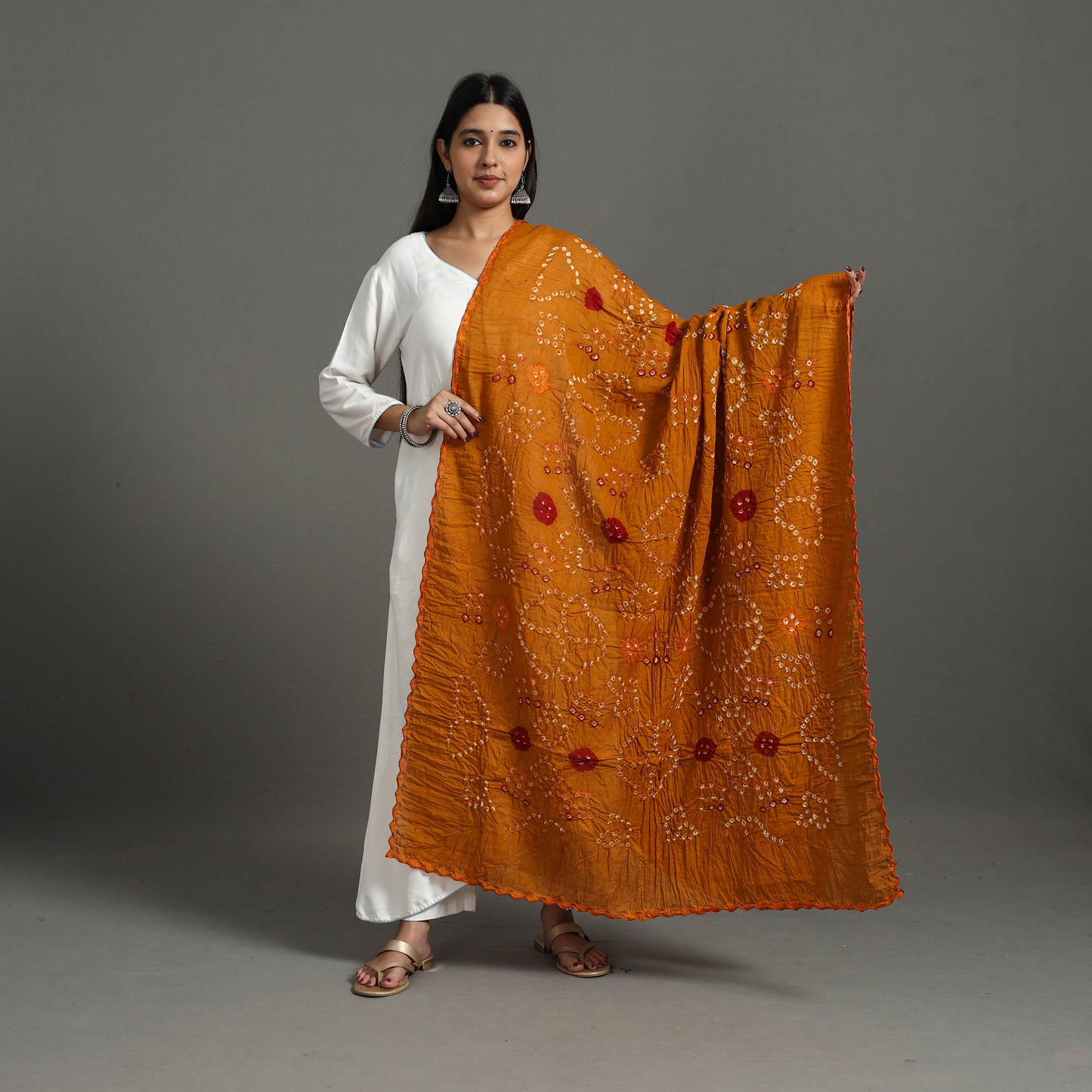 Kutch Tie-Dye Cotton Bandhani Dupatta 12