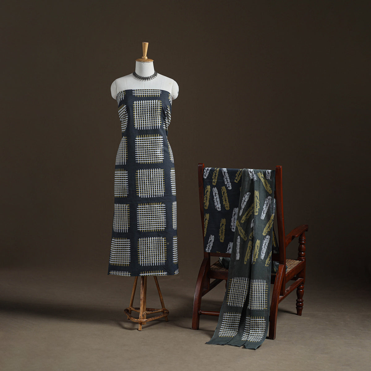 Kutch Hand Batik Print Cotton Unstitched Dress Material: Kurta, Bottom & Dupatta 02