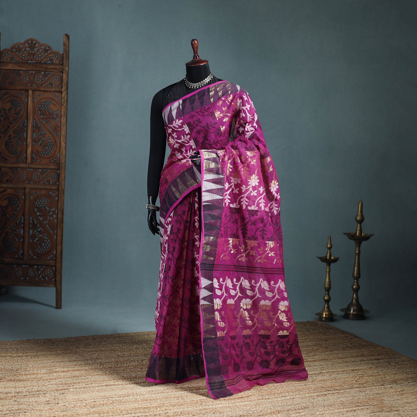 Pure Cotton Handloom Bengal Tant Saree with Zari & Thread Work 13