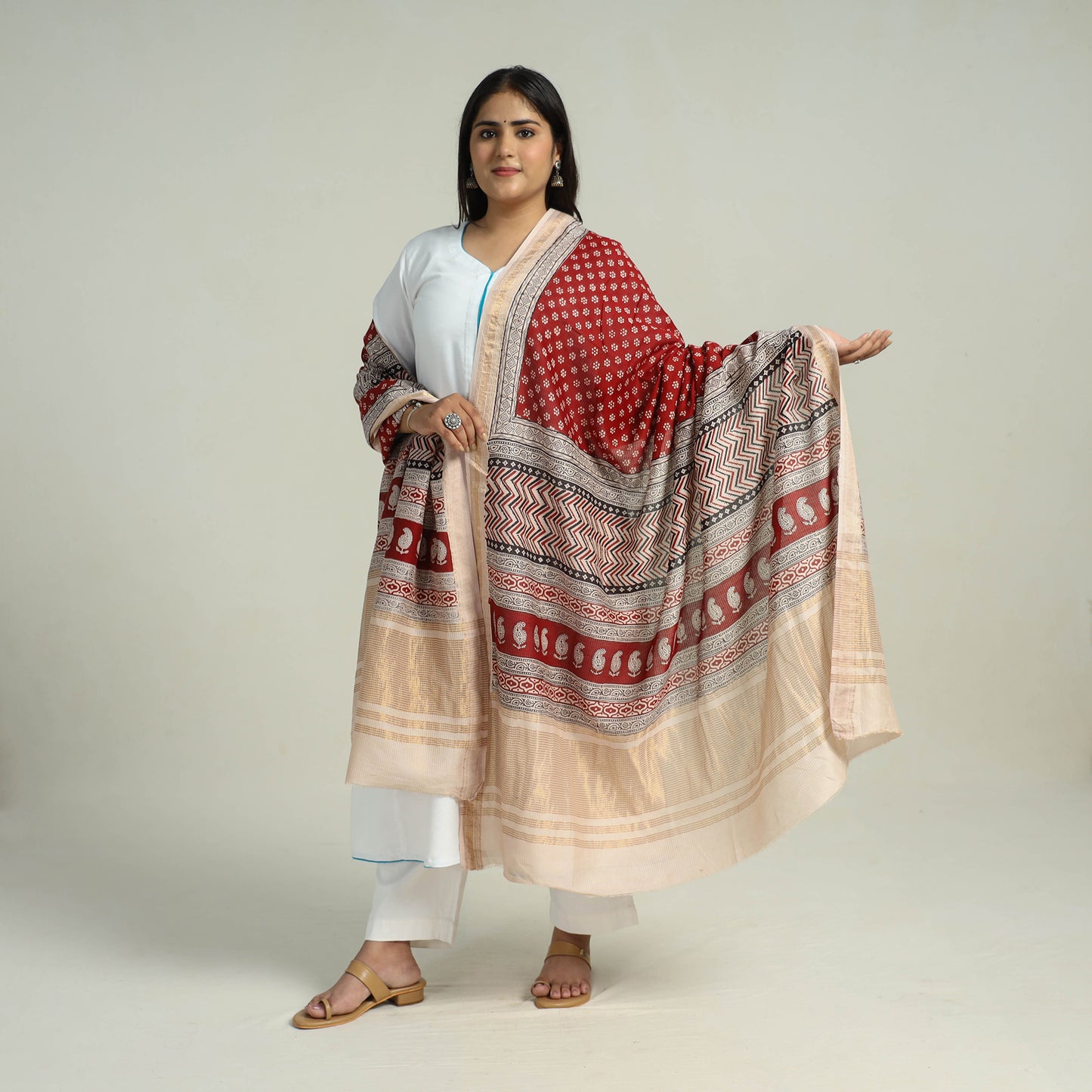 Red - Traditional Maheshwari Silk Bagh Print Dupatta 04