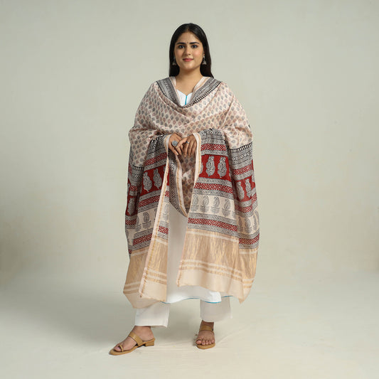 Beige - Traditional Maheshwari Silk Bagh Print Dupatta 08