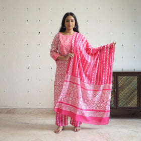 Buy Pink Batik Print Kurti Set – Cotton Suit Online