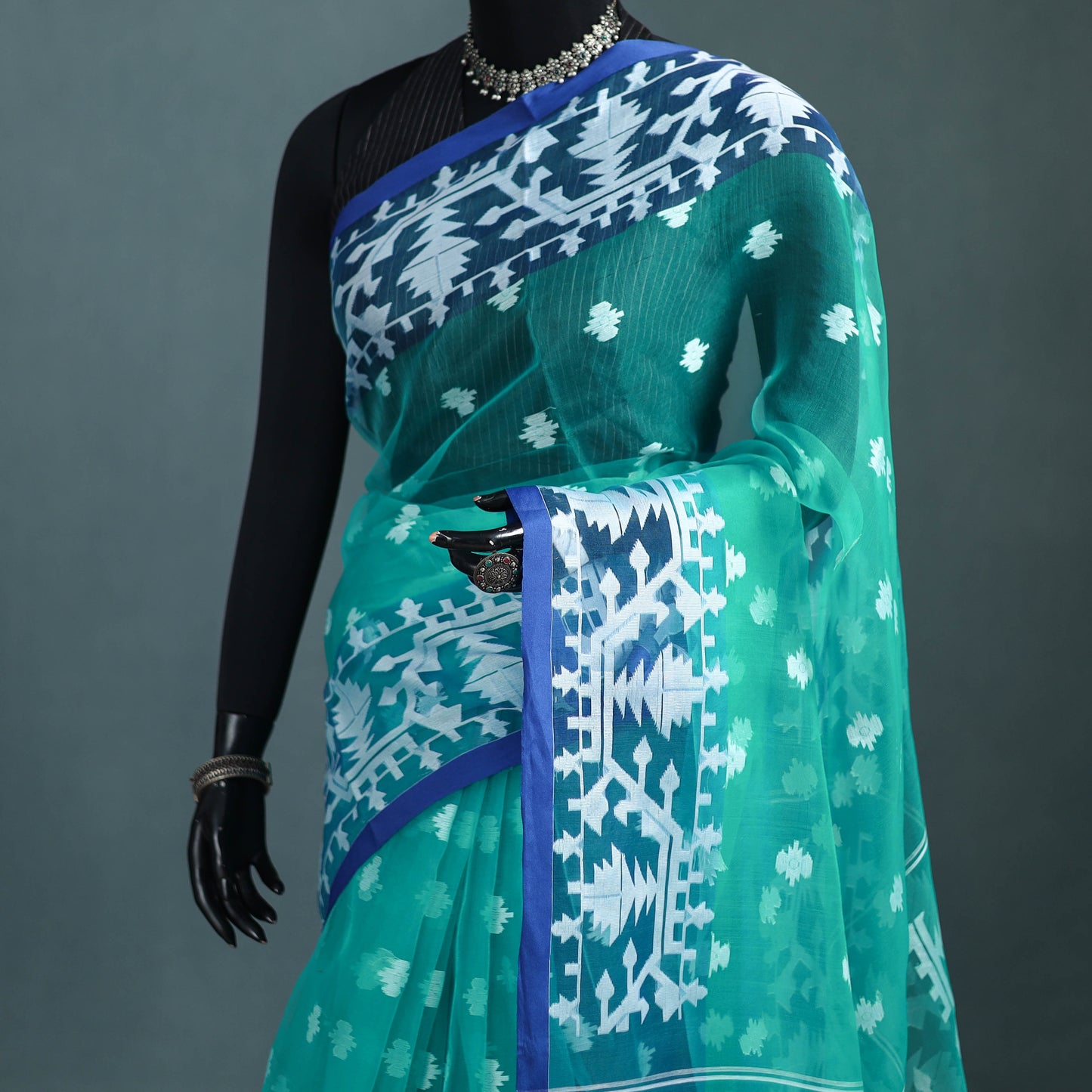 Bengal Pure Muslin Handloom Jamdani Saree 21